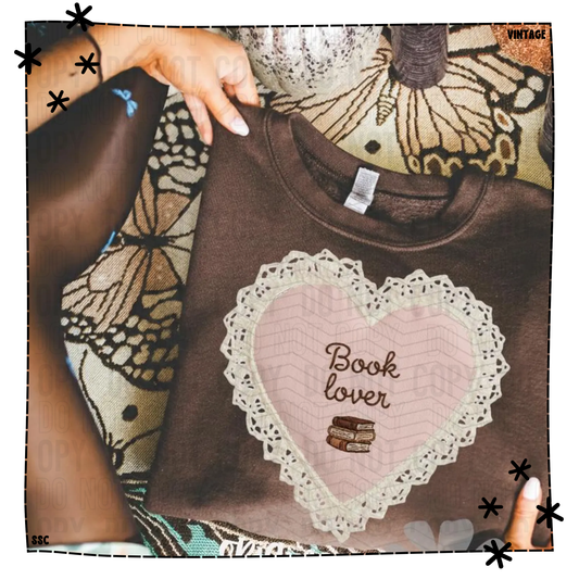 Book Lover Lace Heart